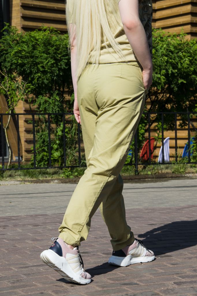 Женские брюки карго хаки