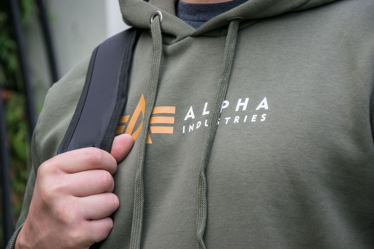 Толстовка-ALPHA-INDUSTRIES-ALPHA-LABEL-HOODY-dark-olive-3.jpg