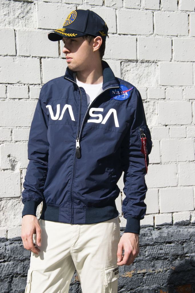 Мужская ветровка Alpha Industries Nasa