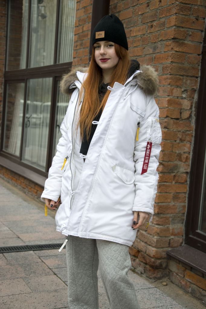 Женская аляска ALPHA INDUSTRIES PPS N-3B натур. мех white