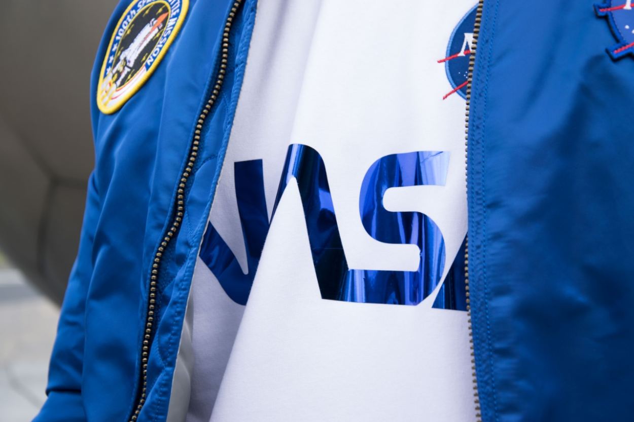 Бомбер ALPHA INDUSTRIES VF NASA MA-1 nasa blue