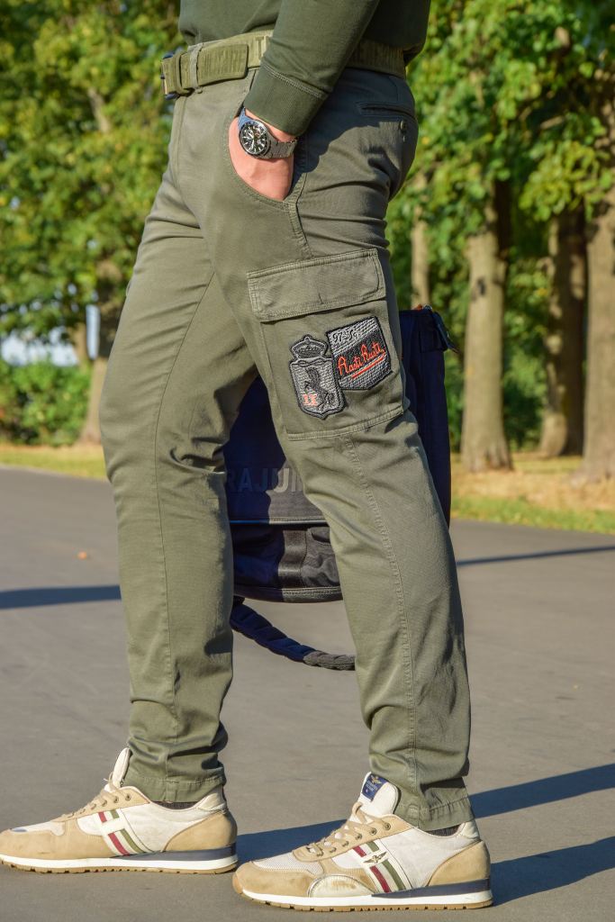 Брюки-карго-AERONAUTICA-MILITARE-SS-22-AL-verde-militare-(PA-1475)-1.jpg Брюки-карго-AERONAUTICA-MILITARE-SS-22-AL-verde-militare-(PA-1475)-1.jpg
