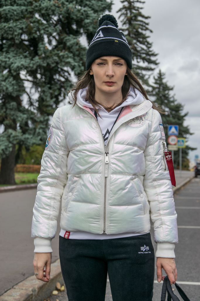 Женская куртка-дутик ALPHA INDUSTRIES HOODED PUFFER NASA white