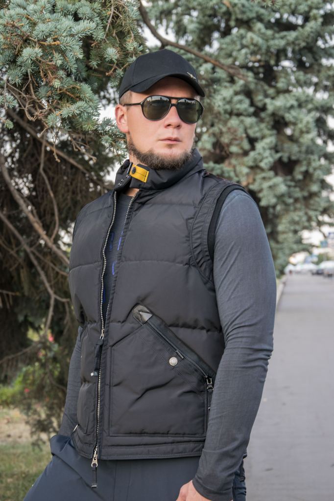 Жилет пуховой PARAJUMPERS KOBUK black