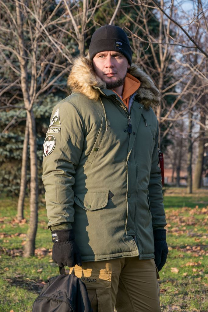 Аляска-ALPHA-INDUSTRIES-ARCTIC-DISCOVERER-N-3B-dark-olive-1.jpg