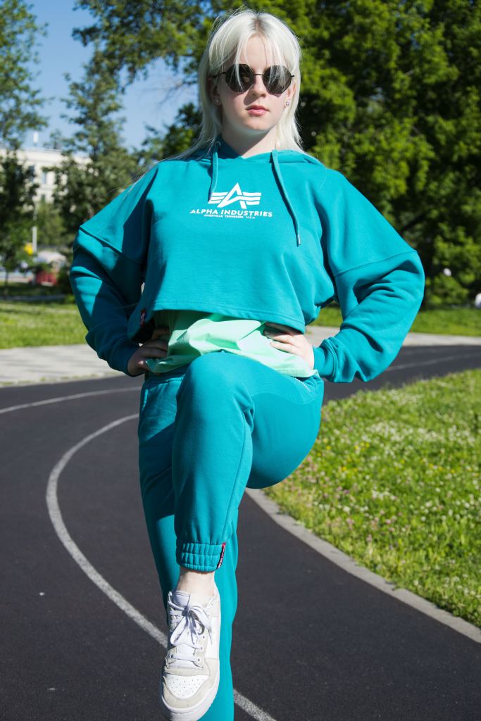 Женская толстовка ALPHA INDUSTRIES BASIC HOODY COS blue lagoon (2).jpg Женская толстовка ALPHA INDUSTRIES BASIC HOODY COS blue lagoon (2).jpg