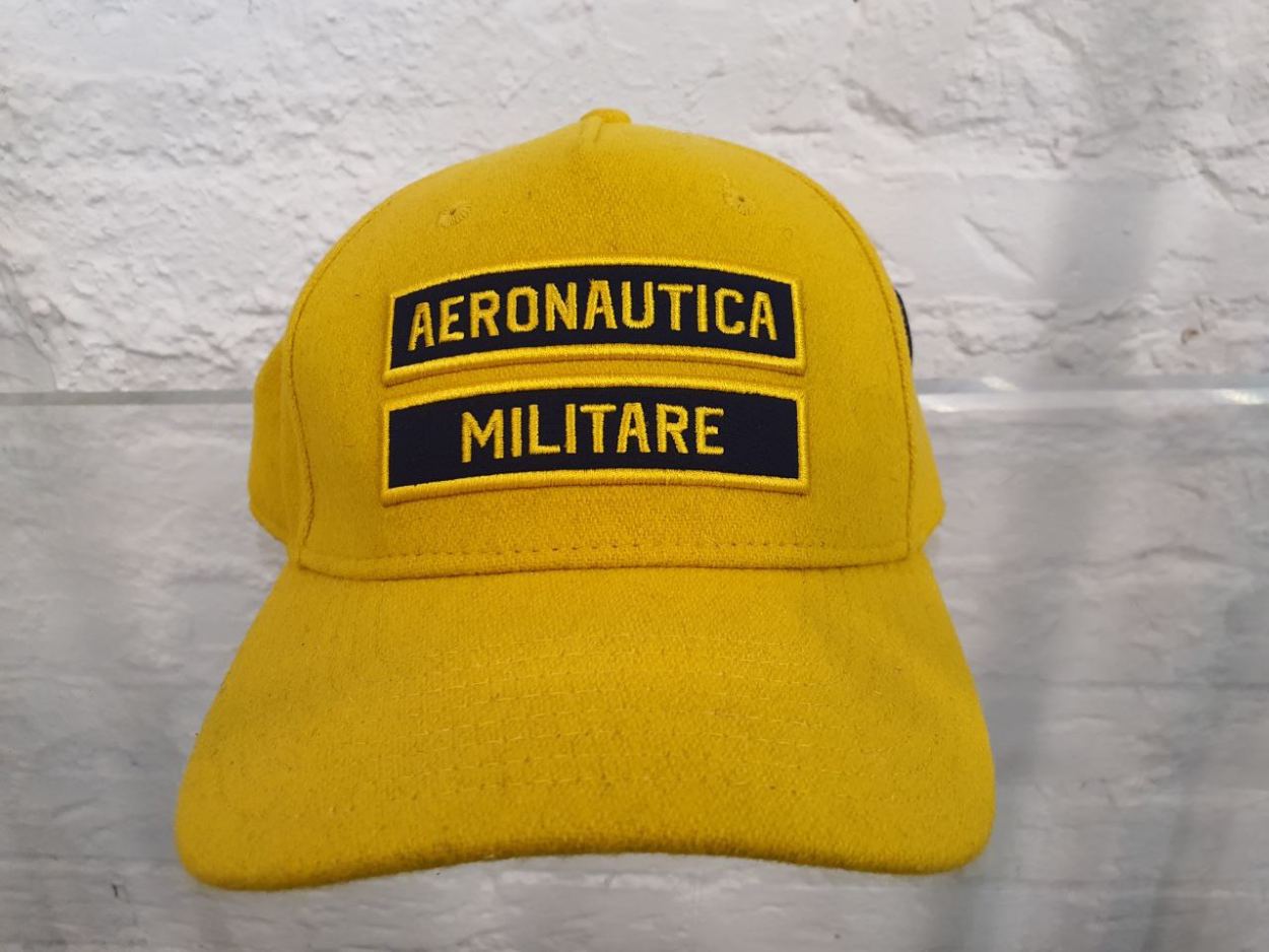 Новые осенние аксессуары Aeronautica Militare FW23