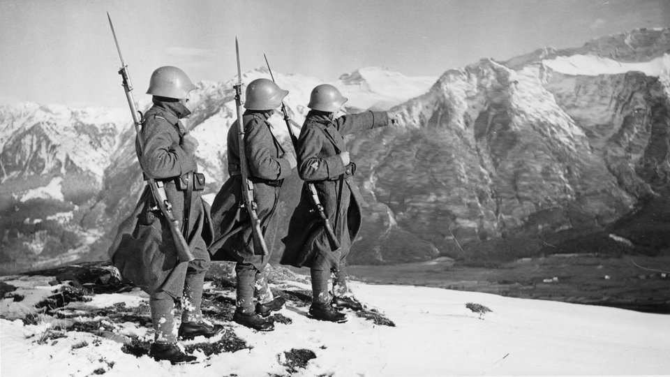 Военная униформа и снаряжение Швейцарии фото 1