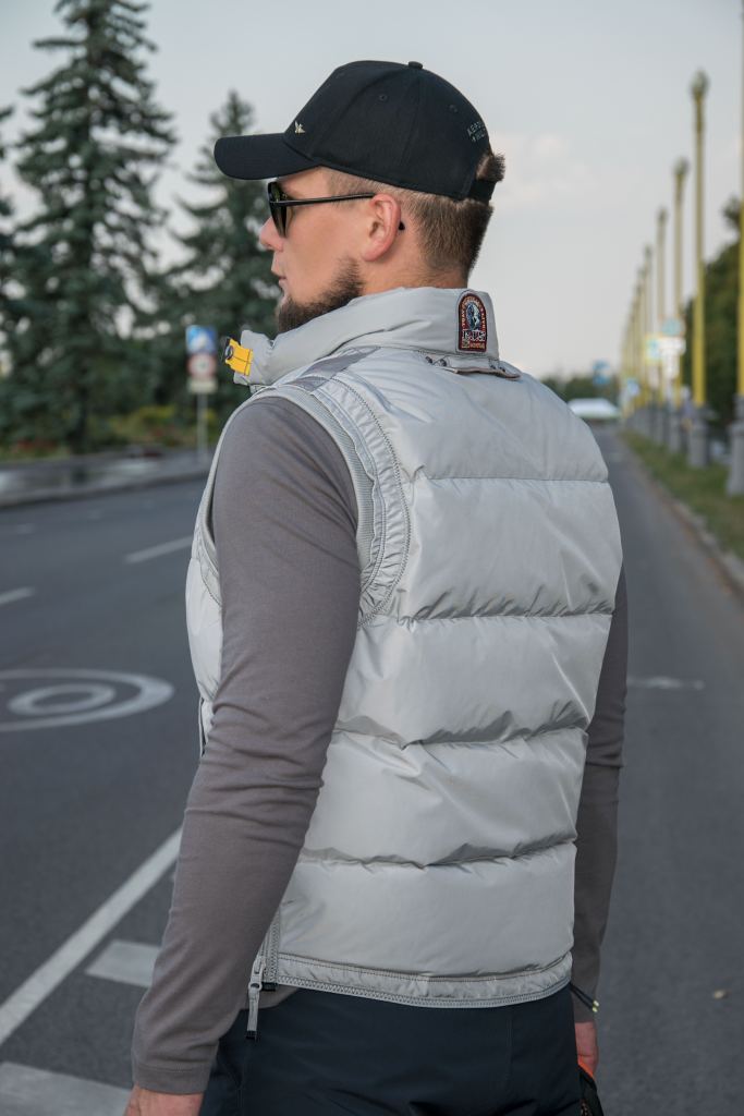 Жилет пуховой PARAJUMPERS KOBUK