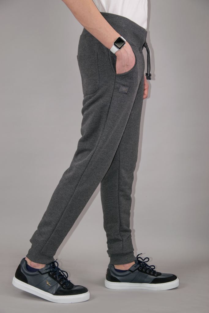 брюки с трикотажными манжетами