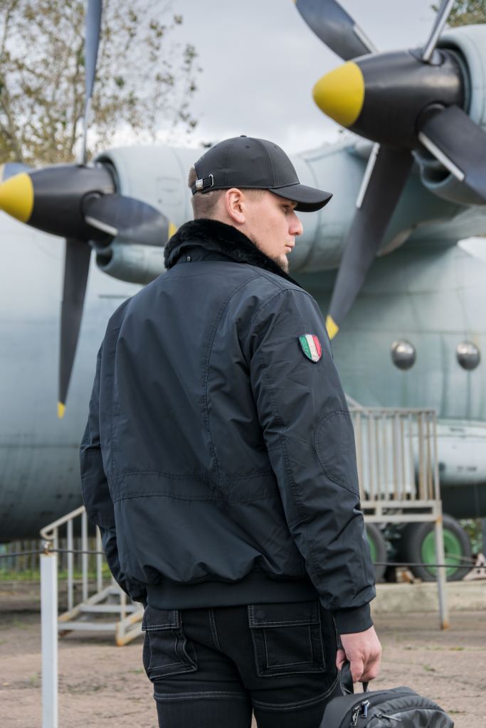 Нашивка на рукаве куртки пилот Aeronautica Militare