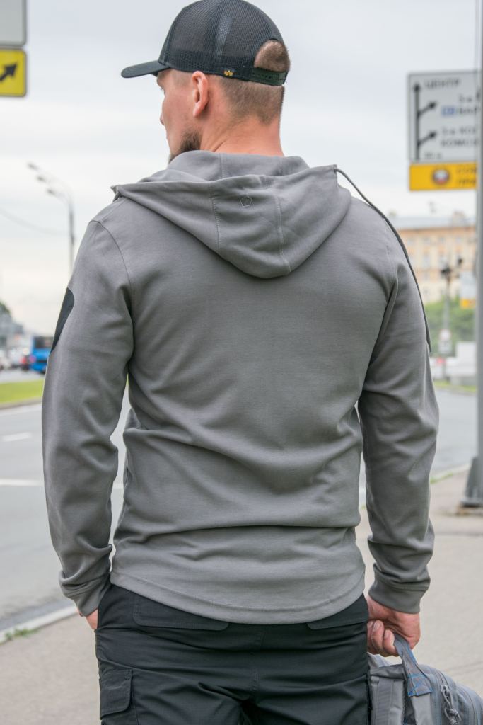 толстовка анатомического кроя
