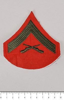 Нашивка-звание нарукавная USMC LCpl парадная #4028