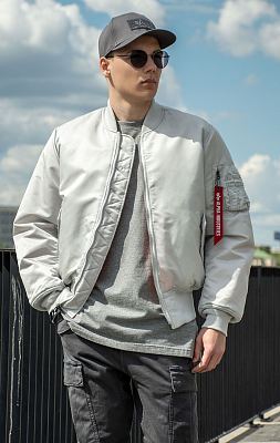 Бомбер ALPHA INDUSTRIES ORIGINAL FIT MA-1 SS 25 m light gray