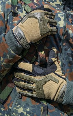 Перчатки страйкбольные Fostex с резин. защитой 101 Inc. khaki